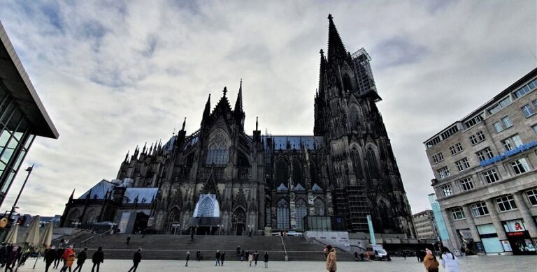 Greetings from Cologne: Discover the Majestic Cologne Cathedral