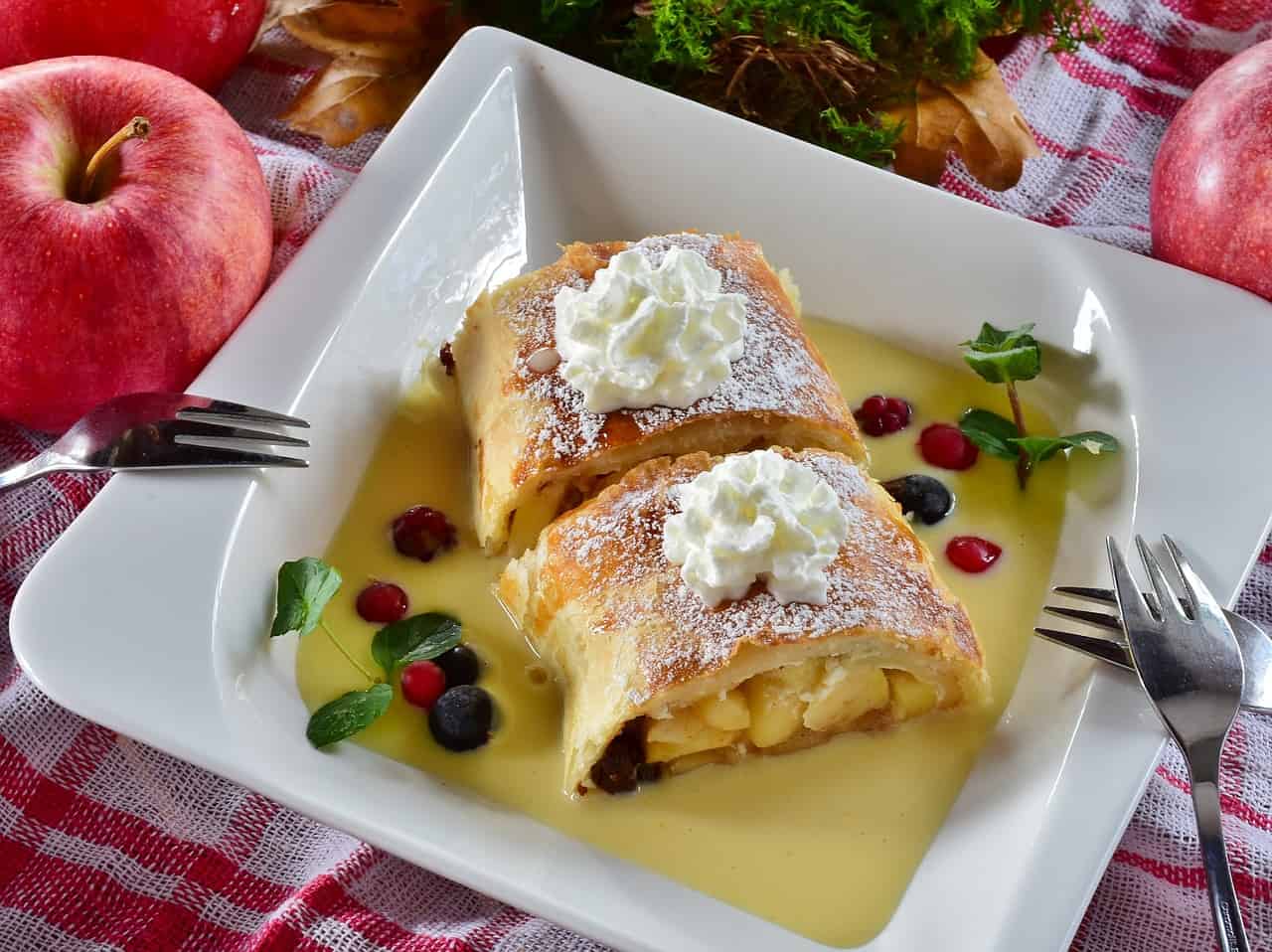 German apple strudel